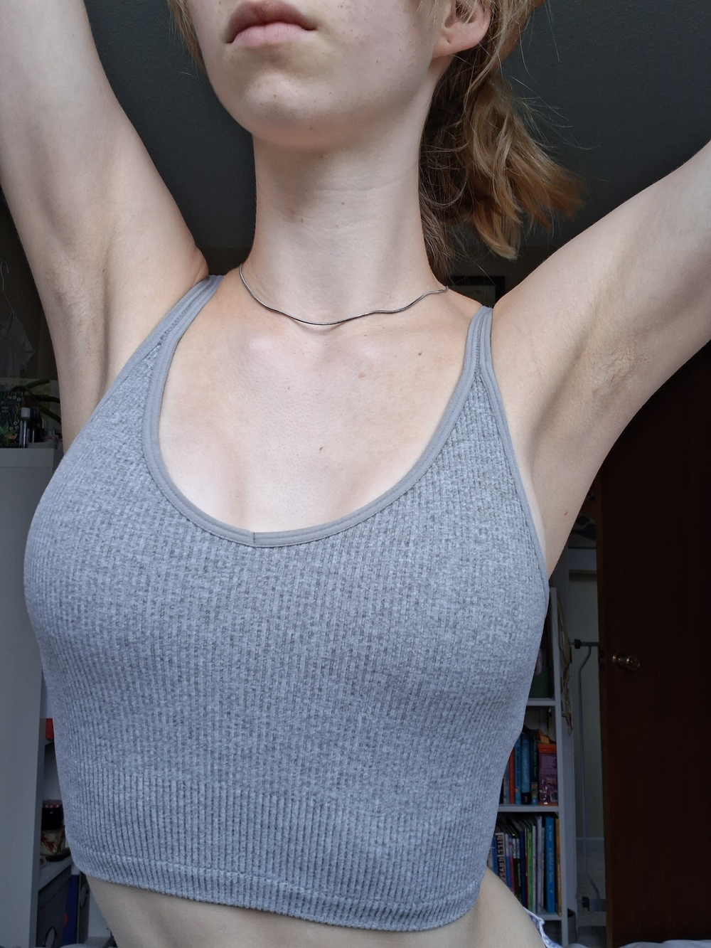 Lemon Gray Ribbed Crop Tank Top - Picture 6 of 7